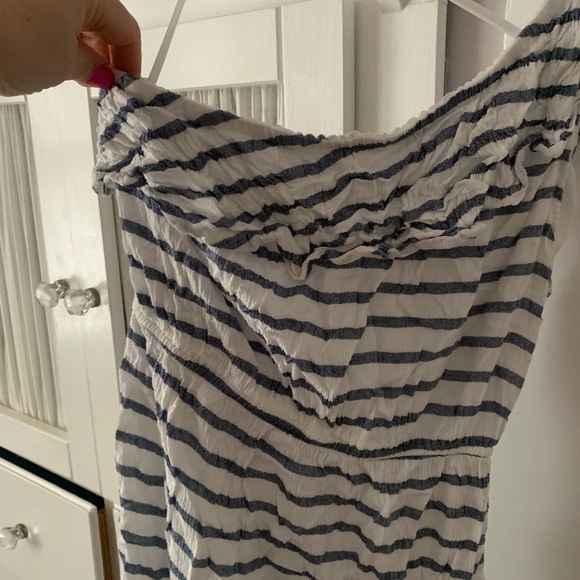 Woman’s one shoulder dress - Picture 2 of 3